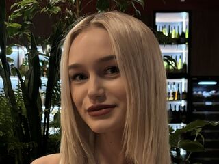 striptease cam KristinaDanes