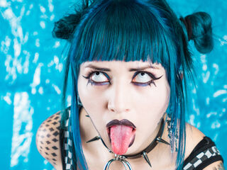 topless camgirl LaurentMason