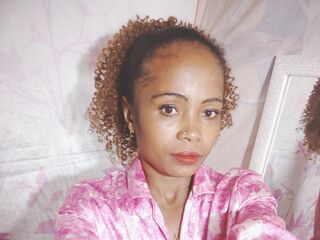 hot girl sex webcam LayahMorgane