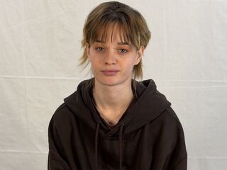 beautiful girl webcam LindyOestreicher