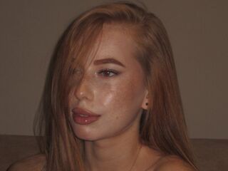 naked camgirl gallery LisaCornerd