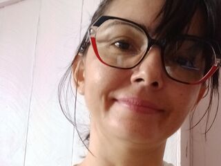 jasmin camgirl chatroom LuizaHots