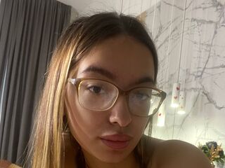 hot cam girl masturbating with dildo MarianaPollack