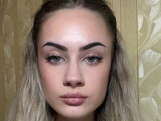 naked girl with webcam masturbating MellieSchultze