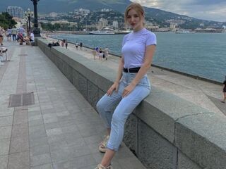 beautiful girl webcam MiCrayford