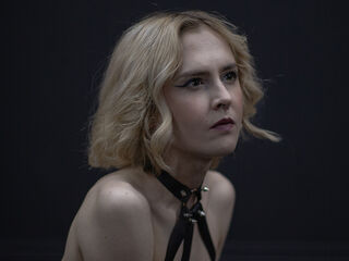 free adultcam MilaVeyra