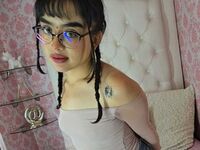 camslut naked MinniVincent