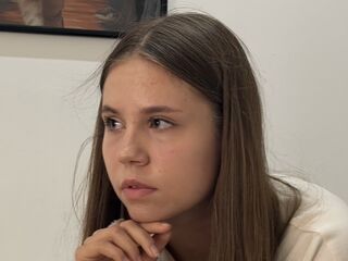 free nude cam MirellaAranda