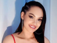 camgirl fingering shaved pussy NataliaMartin