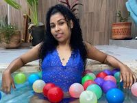 cam girl playing with sextoy NickyLeyster