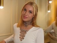 camgirl chat room NicoleClaires