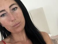 camslut showing tits OliviaaRosee