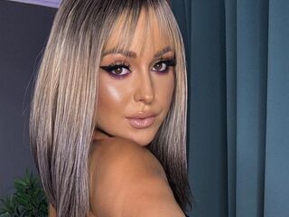 cam girl masturbating with sextoy PatriciaSpice