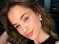 live cam show PearlyLominack