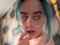 streaming live webcam PixieJones