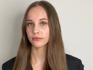 topless webcamgirl RegenaShaker