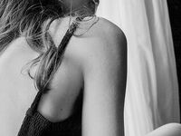 naked girl with webcam masturbating with sextoy RemaRoy