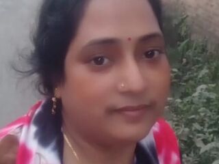 camgirl webcam picture RiyaSen