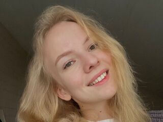 kinky cam RonaFichtner