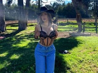 naked webcamgirl picture RubyRossey