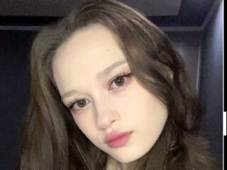 hot girl cam photo ShariCasbeer