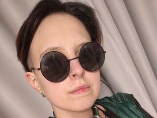 hot cam girl spreading pussy ShaunteBarranco