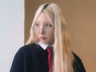 camgirl webcam pic TheaMicali