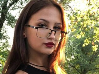 camwhore spreading pussy TiffaneyHews