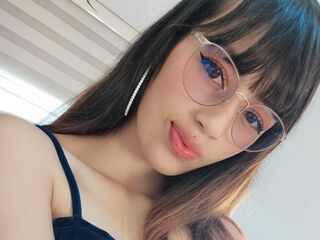 bedroom livesex YiyisMarthin